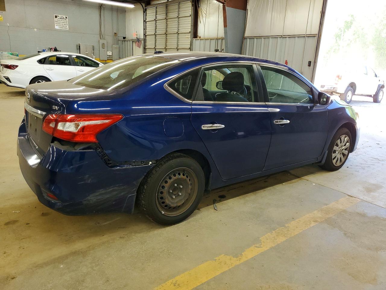 2016 NISSAN SENTRA SV photo 5