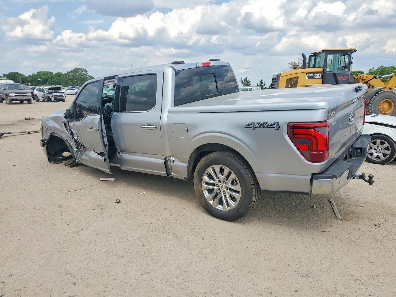 2024 FORD F150 LARIAT photo 3