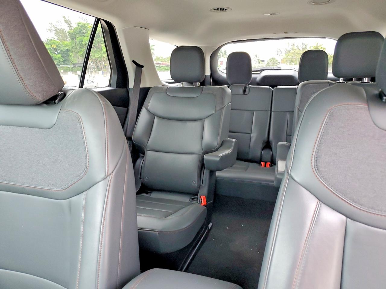 2025 FORD EXPLORER ACTIVE photo 19
