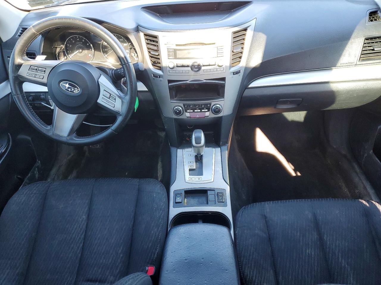 2011 SUBARU LEGACY 2.5I PREMIUM photo 22