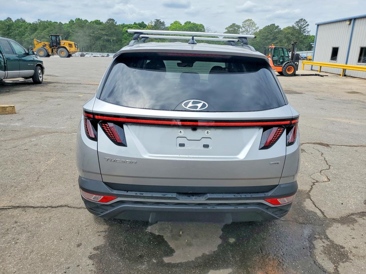 2023 HYUNDAI TUCSON SEL photo 11