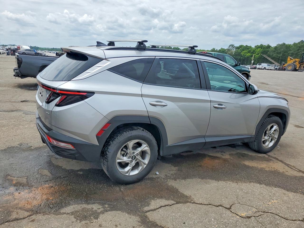 2023 HYUNDAI TUCSON SEL photo 5
