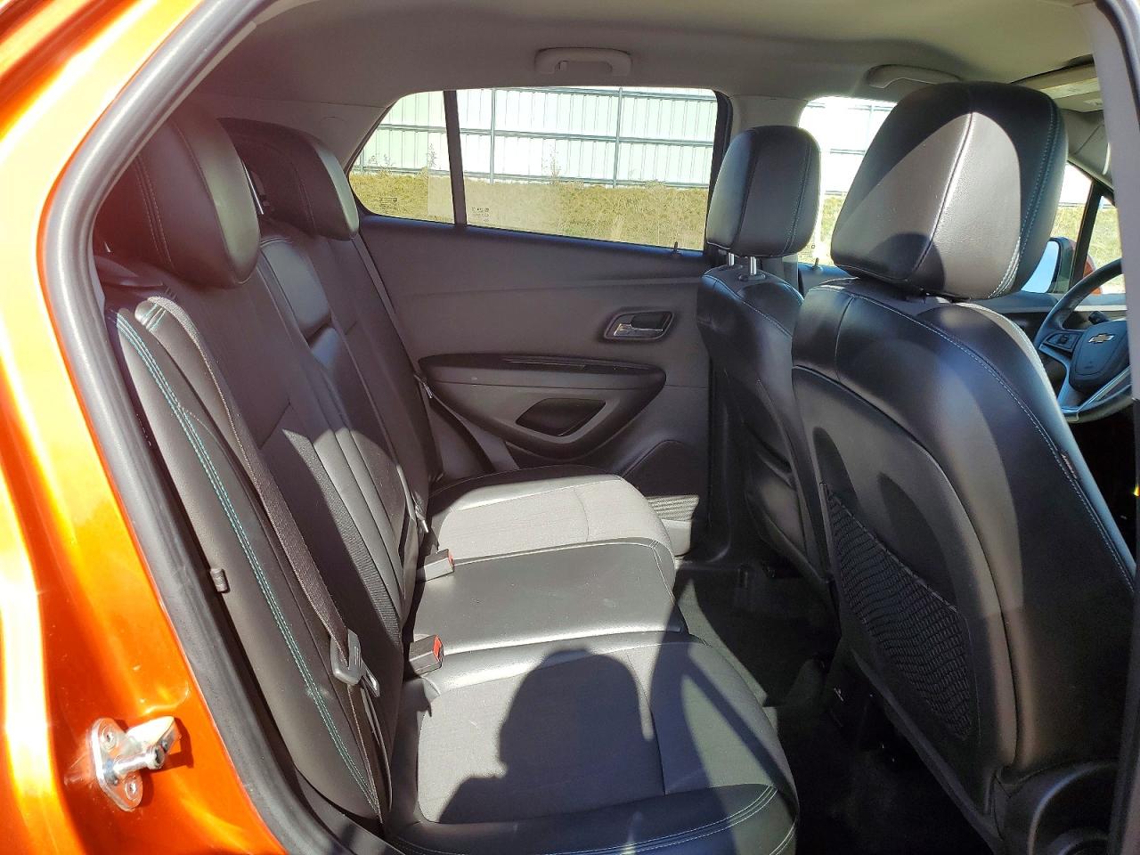 2015 CHEVROLET TRAX 1LT photo 21