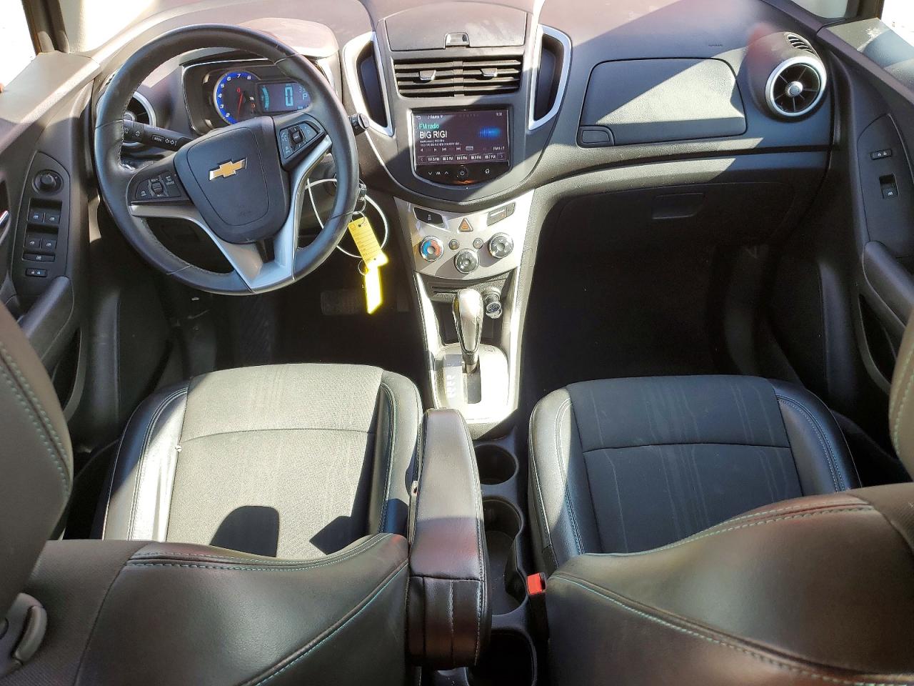 2015 CHEVROLET TRAX 1LT photo 15