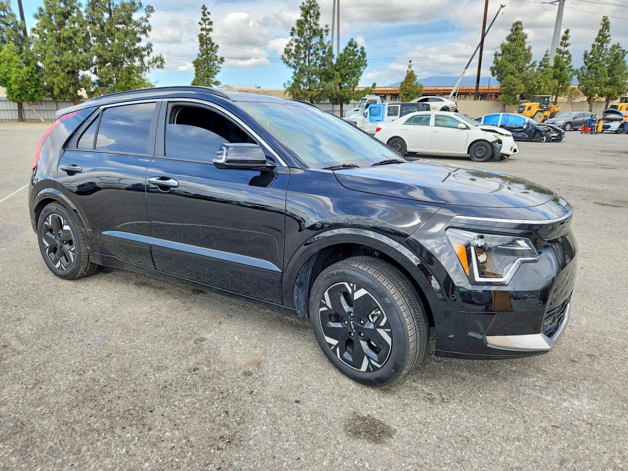 2025 KIA NIRO WAVE photo 4