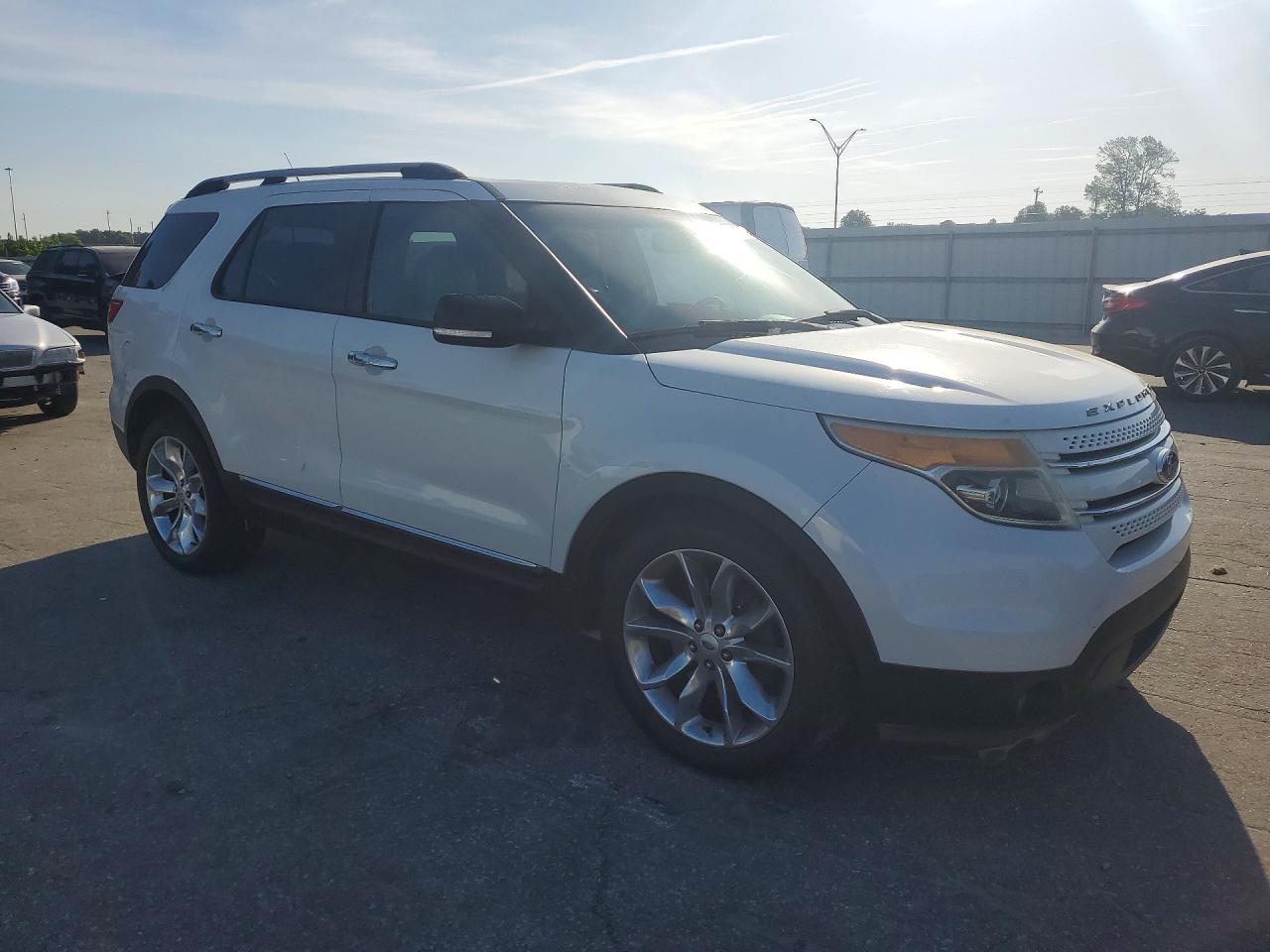2014 FORD EXPLORER XLT photo 7
