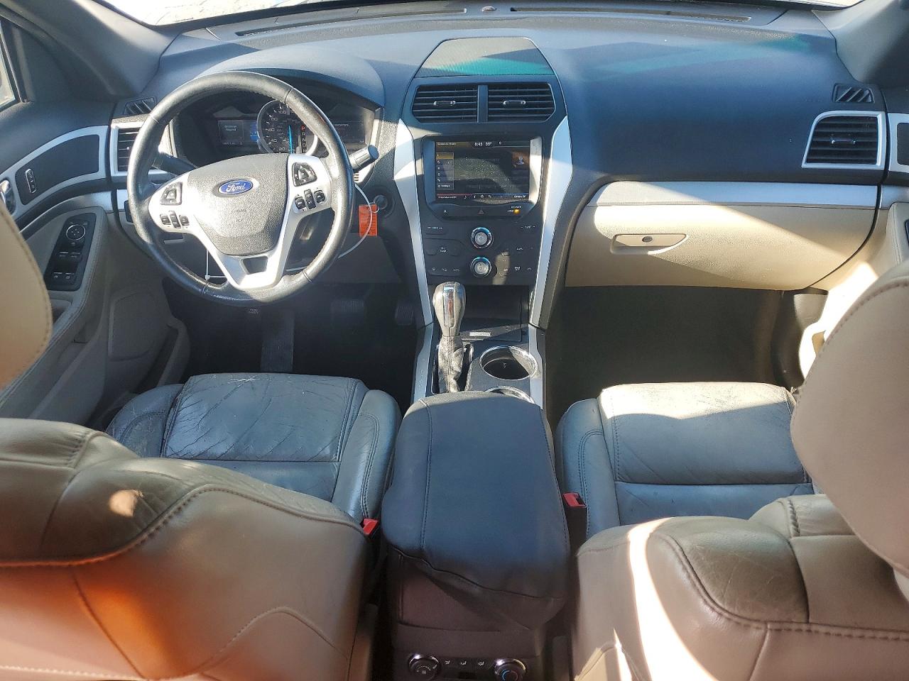 2014 FORD EXPLORER XLT photo 15