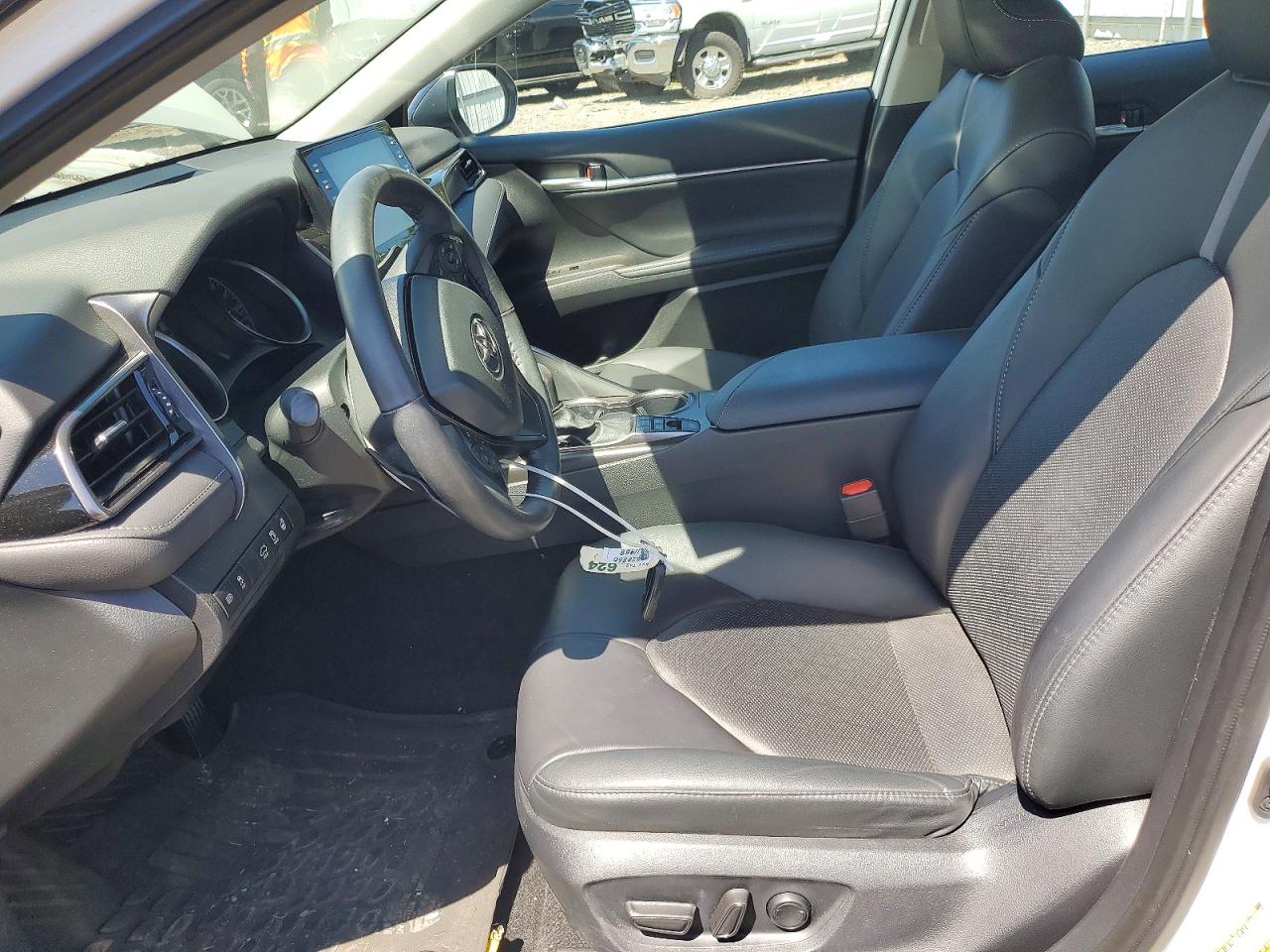 2024 TOYOTA CAMRY XSE photo 19