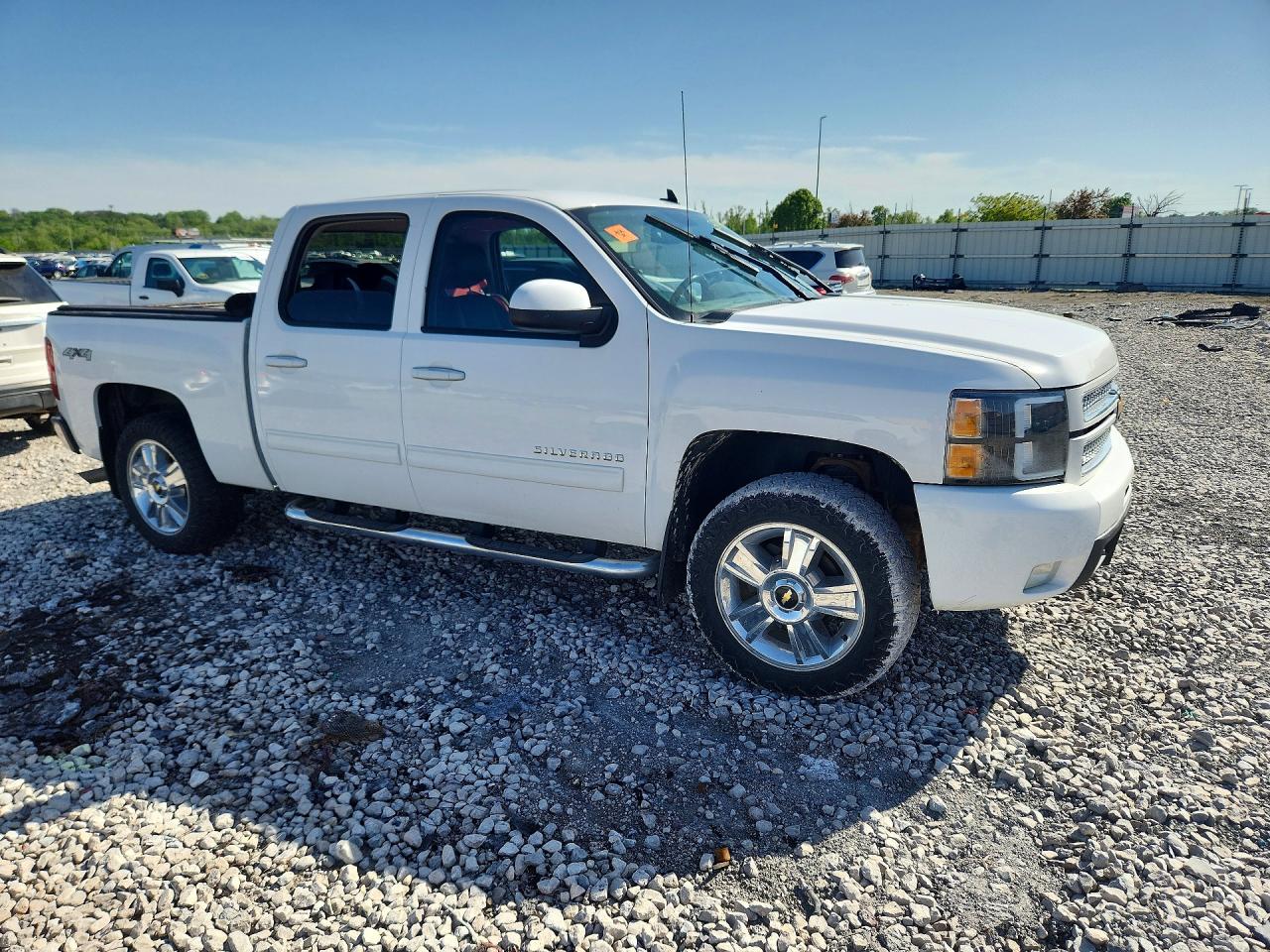2013 CHEVROLET SILVERADO K1500 LTZ photo 7