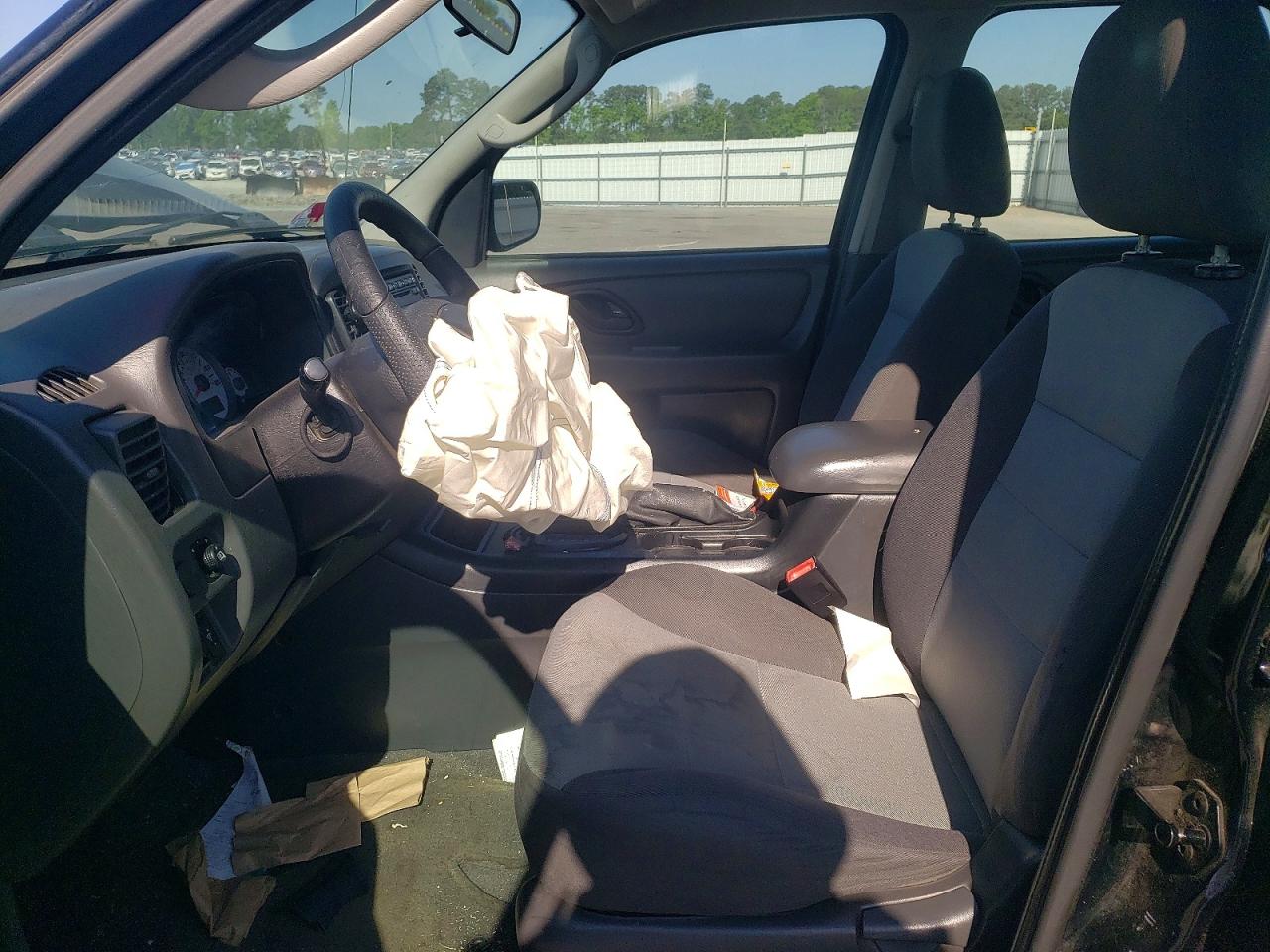 2005 FORD ESCAPE XLS photo 13