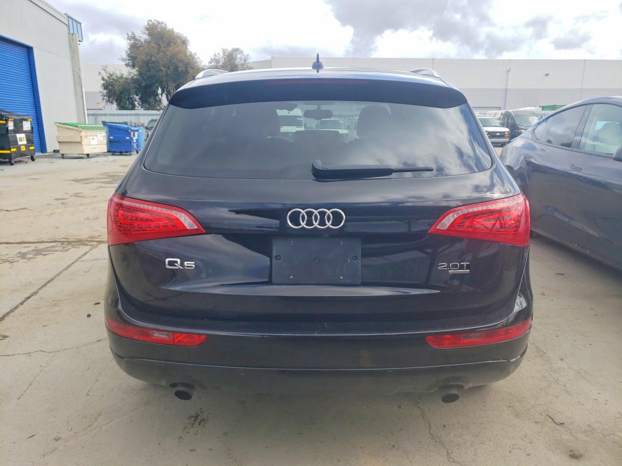 2012 AUDI Q5 PREMIUM PLUS photo 11