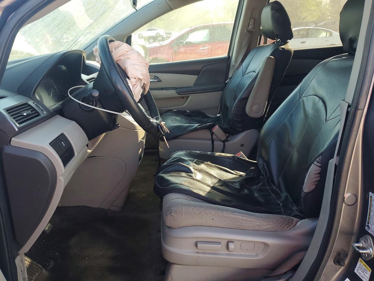 2014 HONDA ODYSSEY LX photo 19