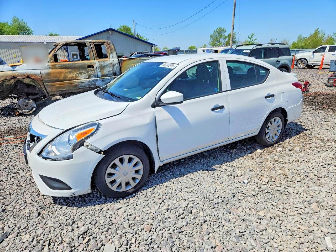 2018 NISSAN VERSA