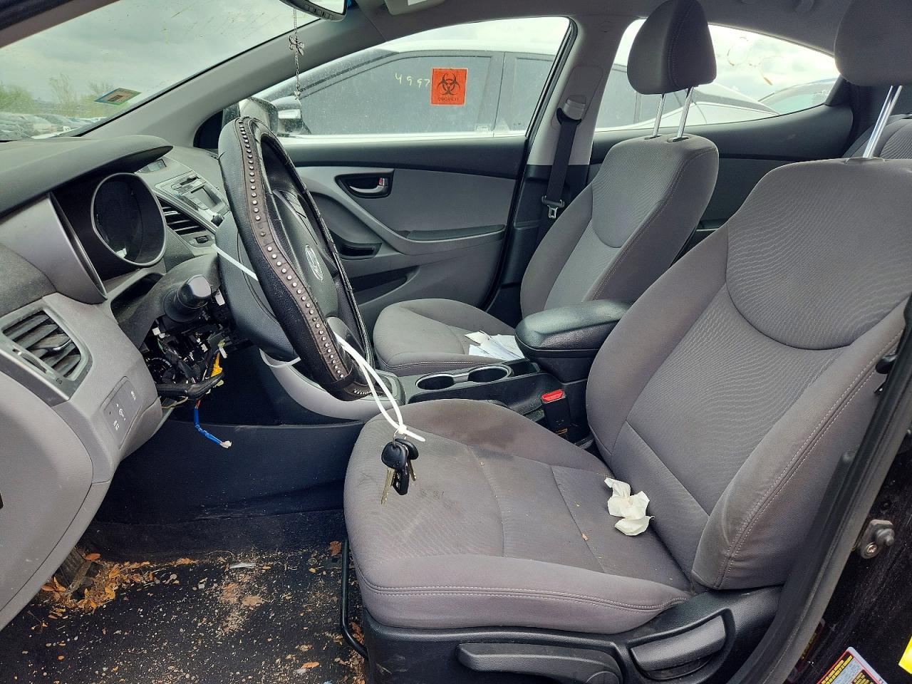 2015 HYUNDAI ELANTRA SE photo 19