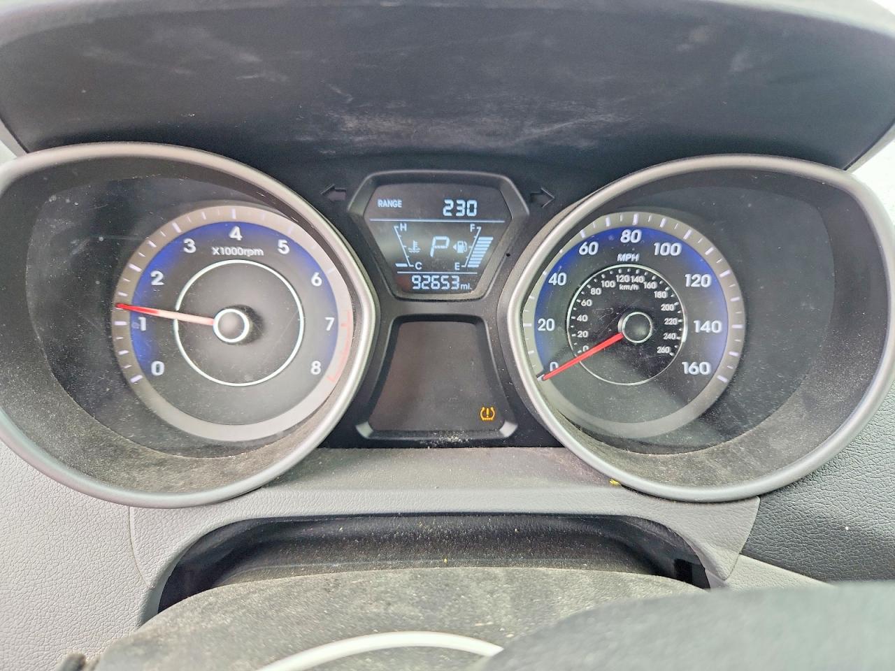 2015 HYUNDAI ELANTRA SE photo 25