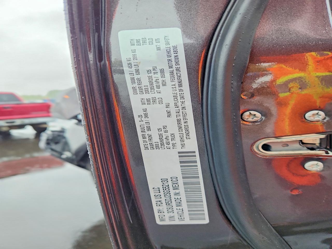 2025 RAM 2500 BIG HORN photo 12