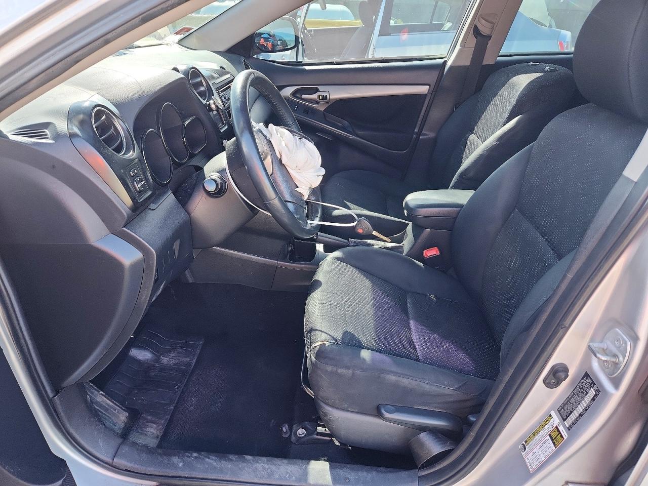 2010 TOYOTA COROLLA MATRIX S photo 13