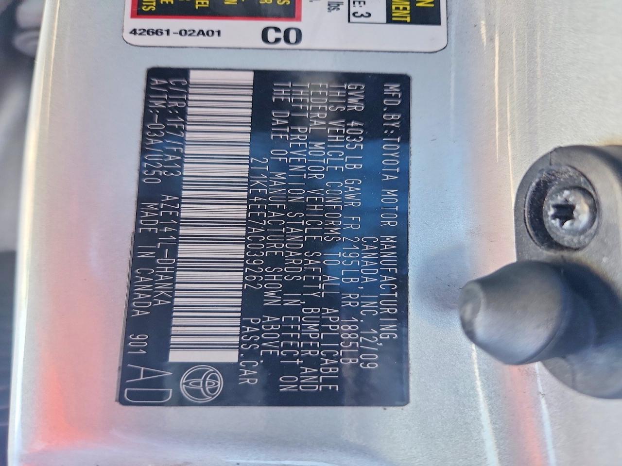 2010 TOYOTA COROLLA MATRIX S photo 25