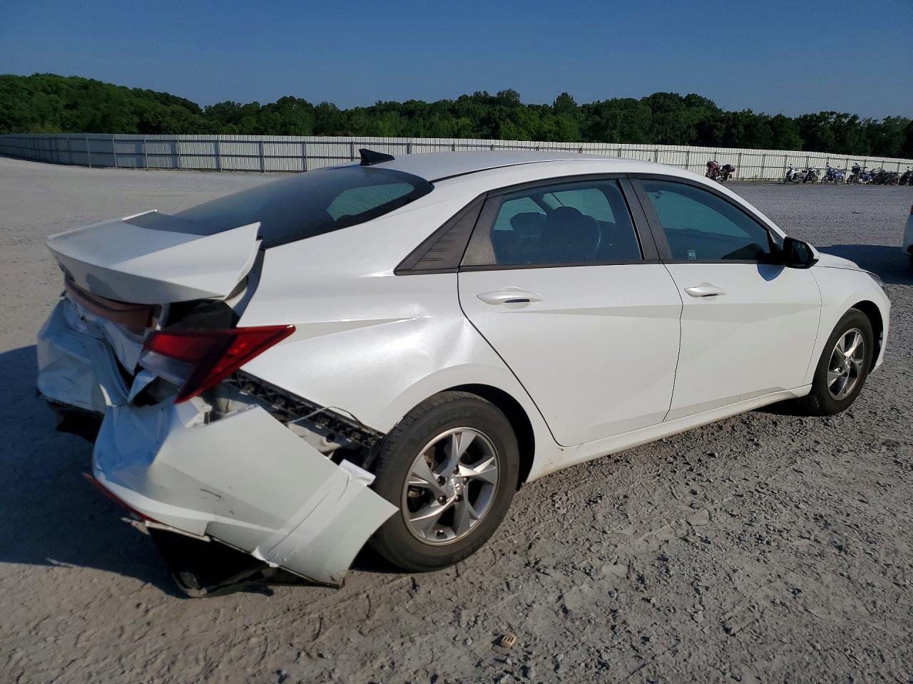 2021 HYUNDAI ELANTRA SE photo 5