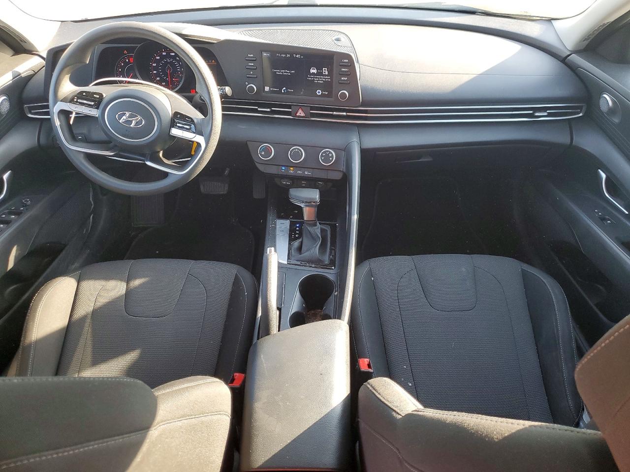 2021 HYUNDAI ELANTRA SE photo 15