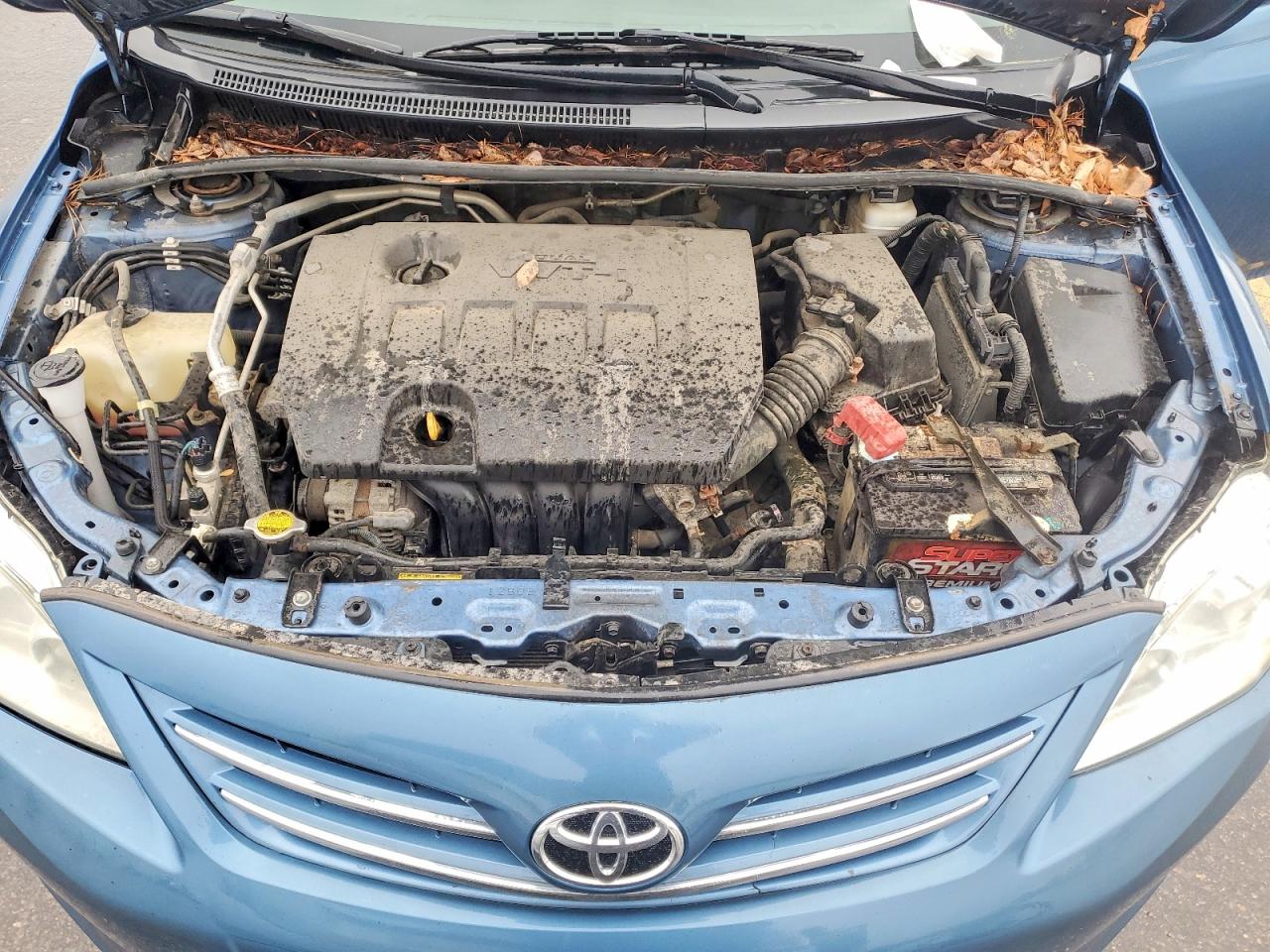 2013 TOYOTA COROLLA LE photo 31
