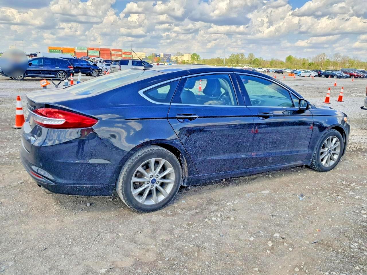 2017 FORD FUSION photo 7