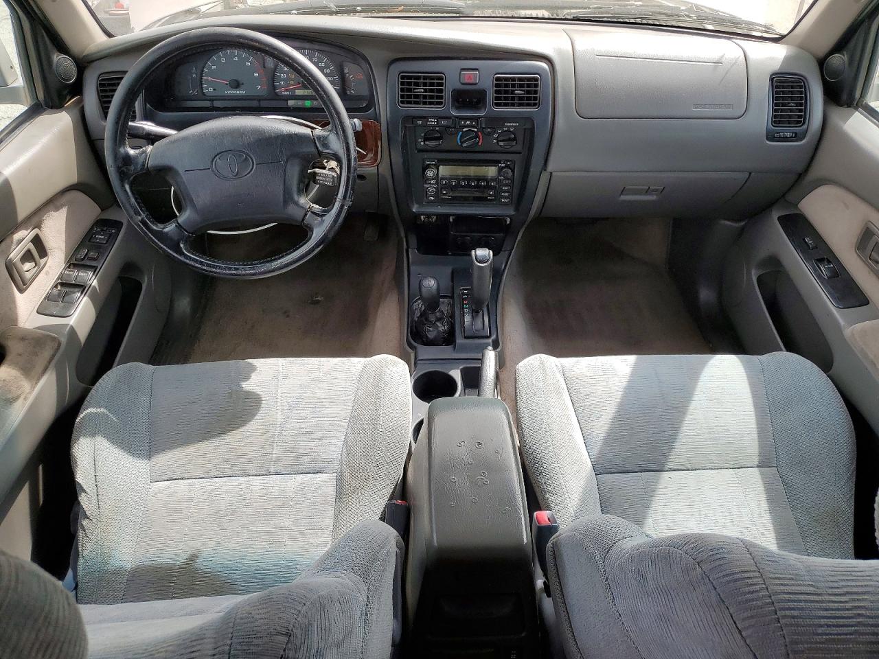 2001 TOYOTA 4RUNNER SR5 photo 15