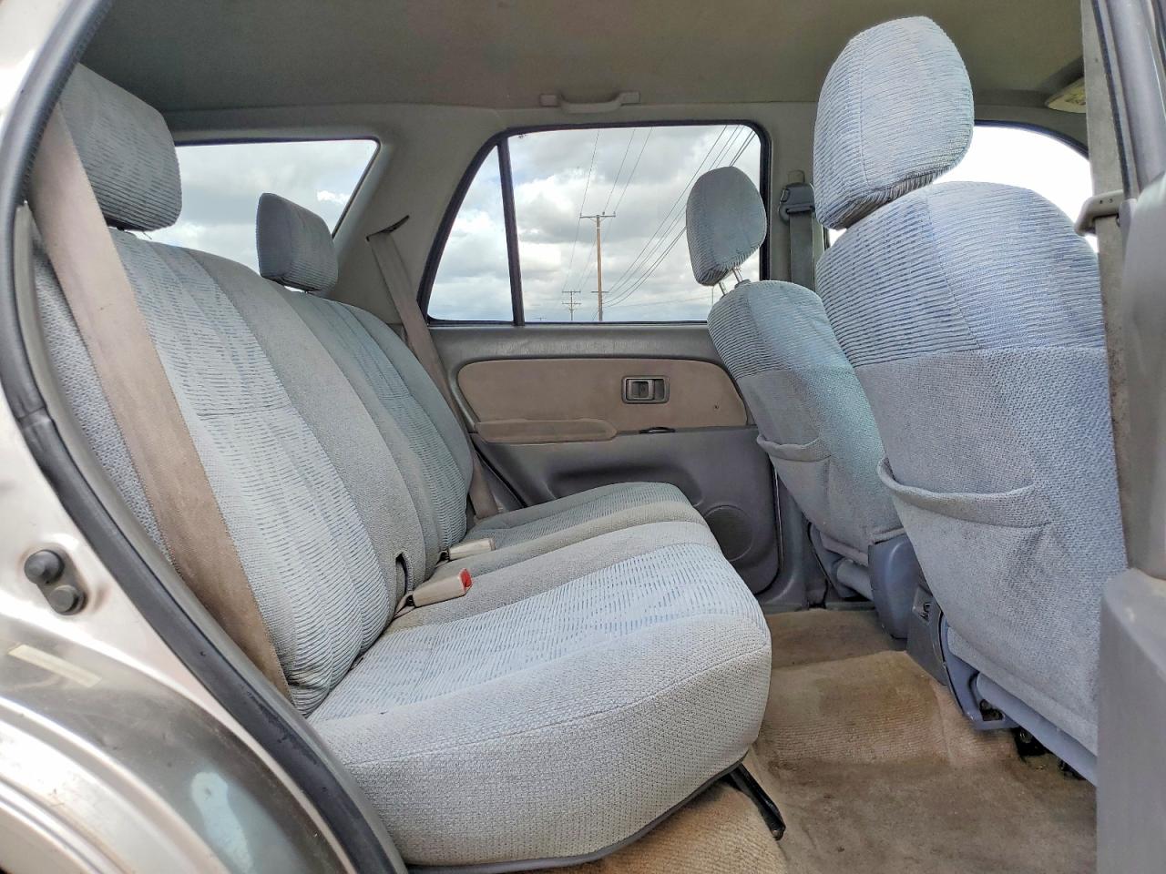 2001 TOYOTA 4RUNNER SR5 photo 21