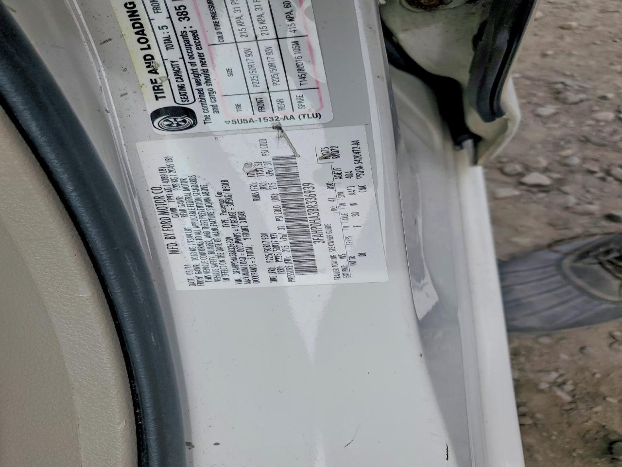2011 FORD FUSION SE photo 23