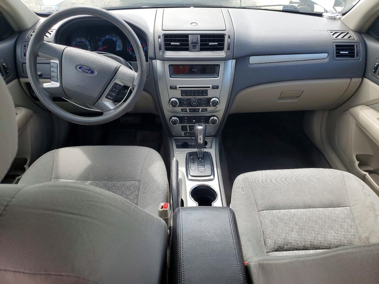 2011 FORD FUSION SE photo 15