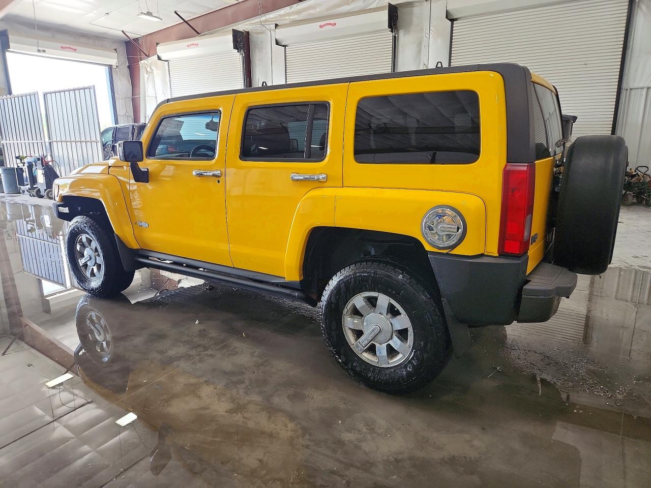 2006 HUMMER H3 photo 3