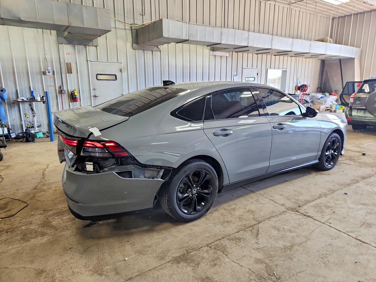 2025 HONDA ACCORD SE photo 5