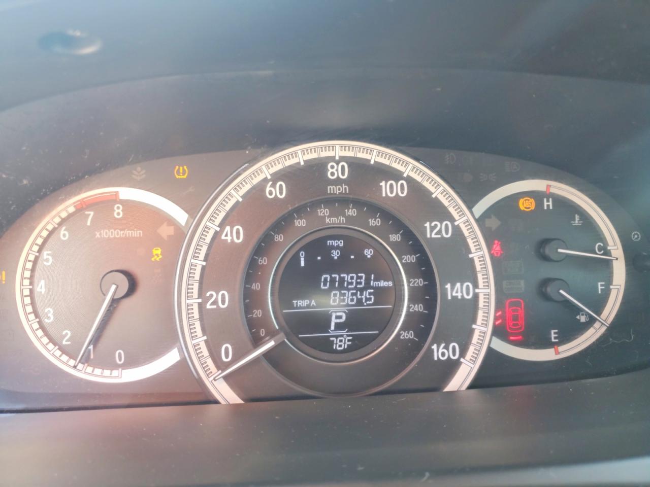 2017 HONDA ACCORD LX photo 17