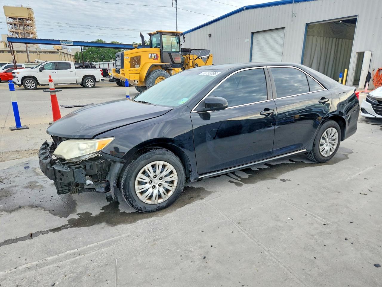 2014 TOYOTA CAMRY