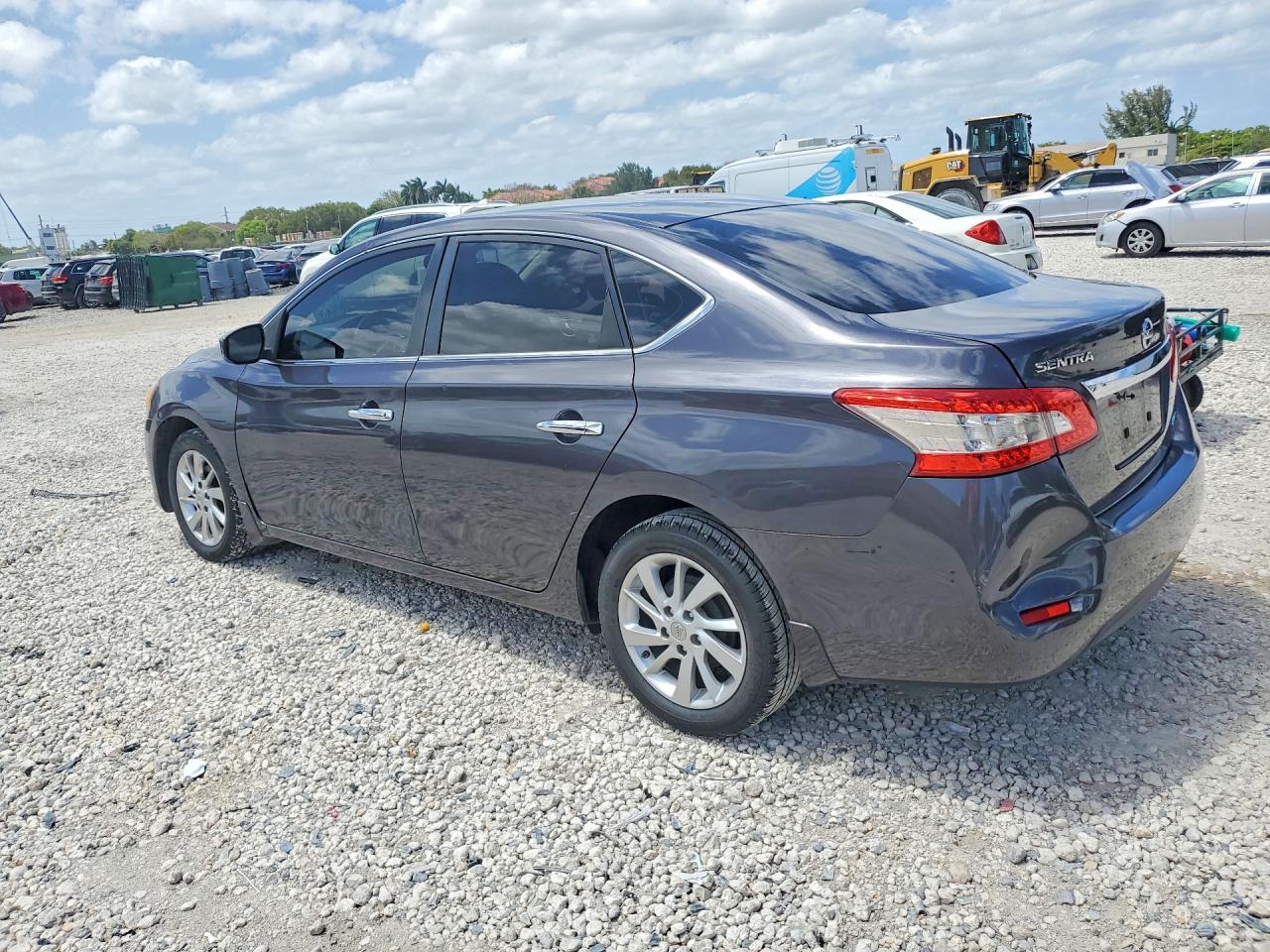 2013 NISSAN SENTRA S photo 3