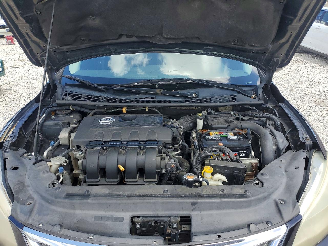 2013 NISSAN SENTRA S photo 21