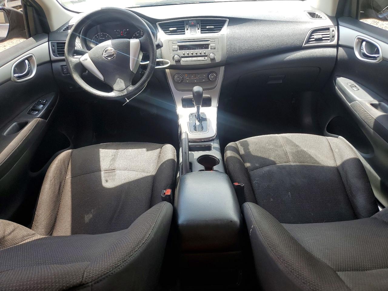 2013 NISSAN SENTRA S photo 15