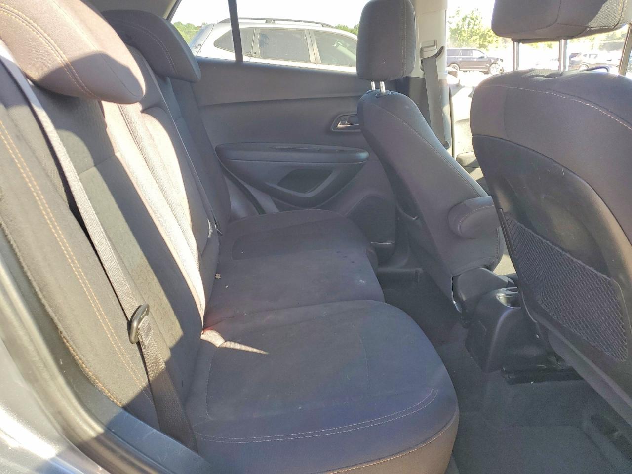2020 CHEVROLET TRAX LS photo 10