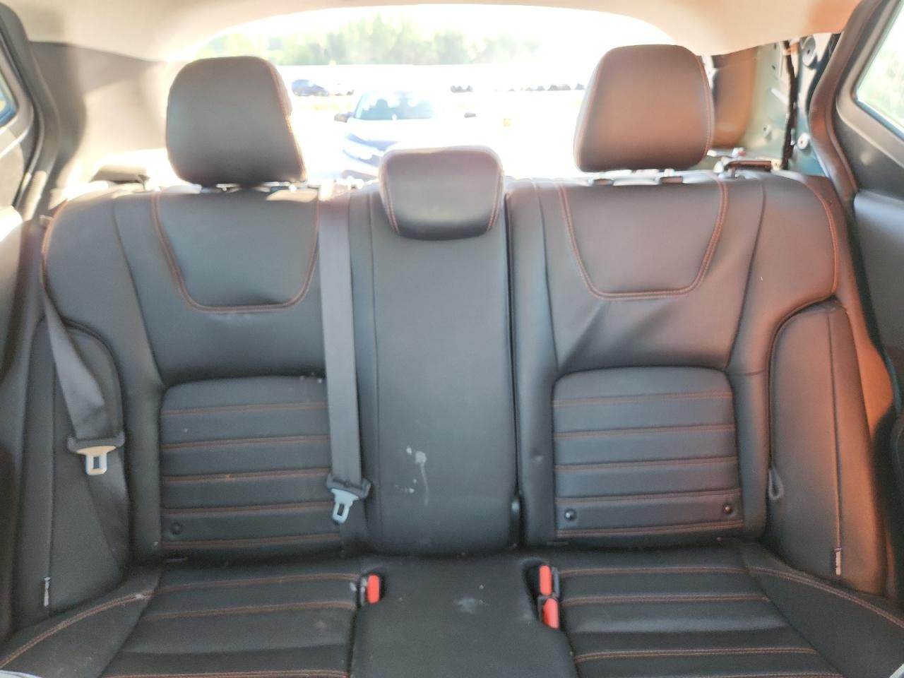 2020 NISSAN KICKS SR photo 19