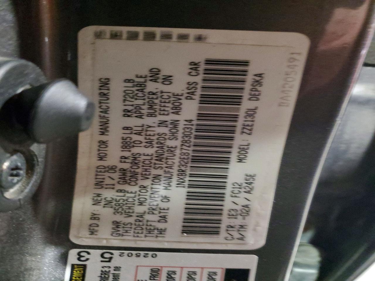 2007 TOYOTA COROLLA S photo 23
