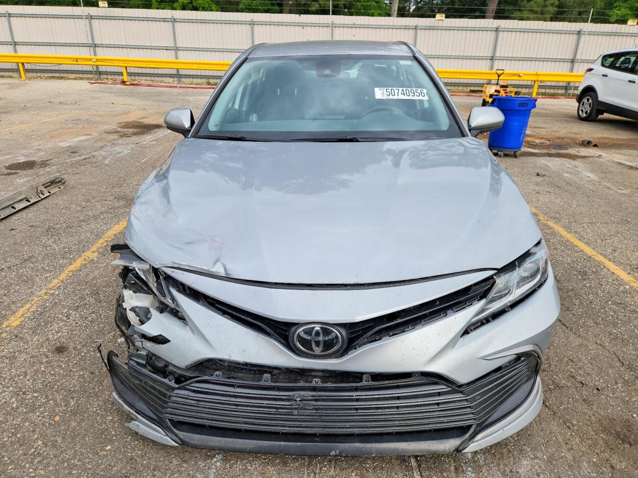 2024 TOYOTA CAMRY LE photo 9