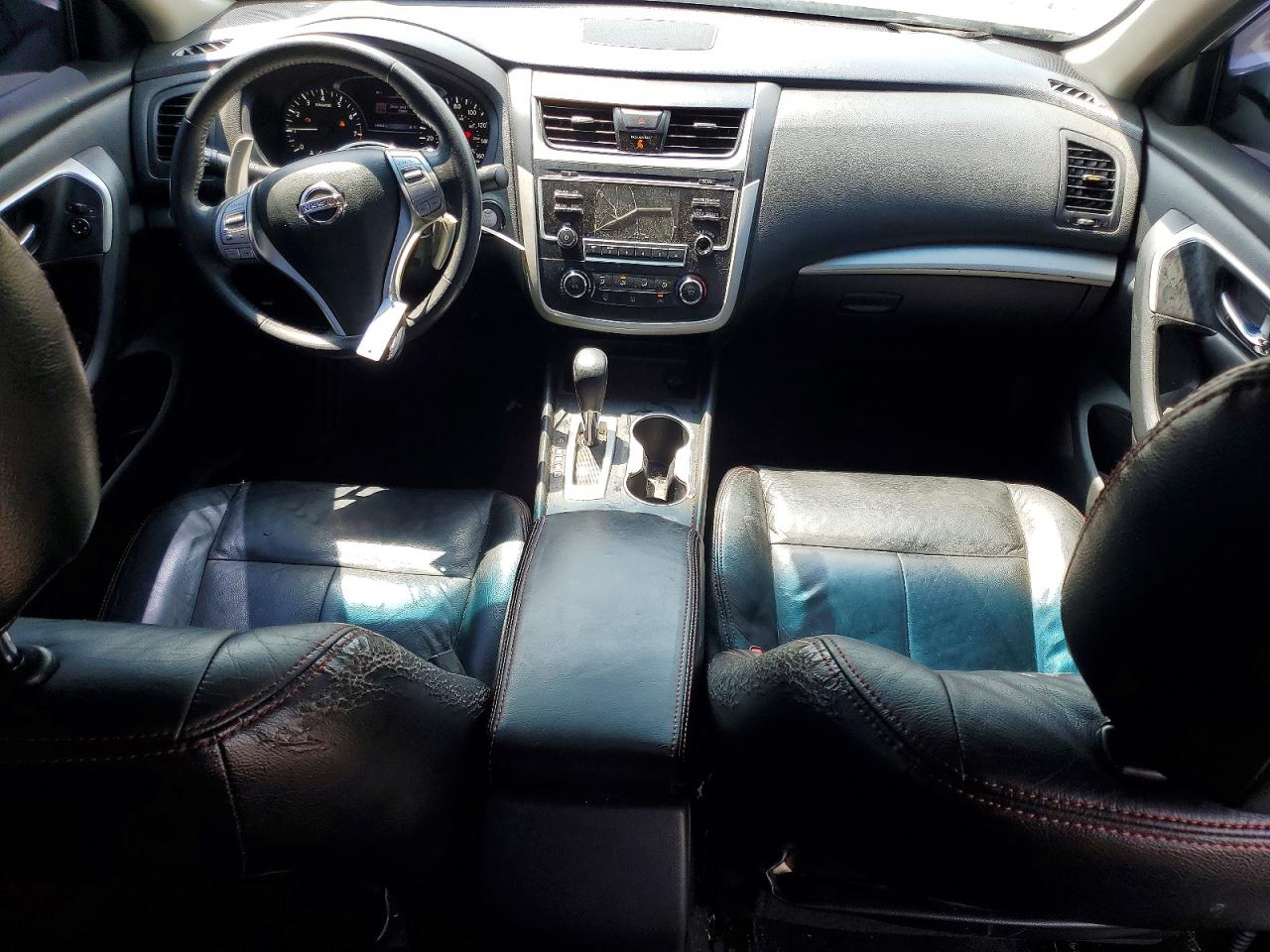 2017 NISSAN ALTIMA 2.5 SR photo 22