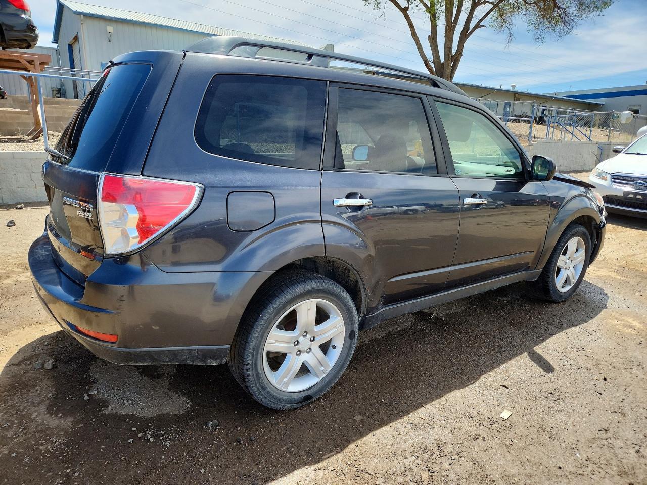 2010 SUBARU FORESTER 2.5X PREMIUM photo 7
