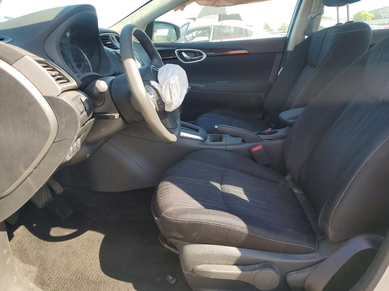 2017 NISSAN SENTRA SV photo 13