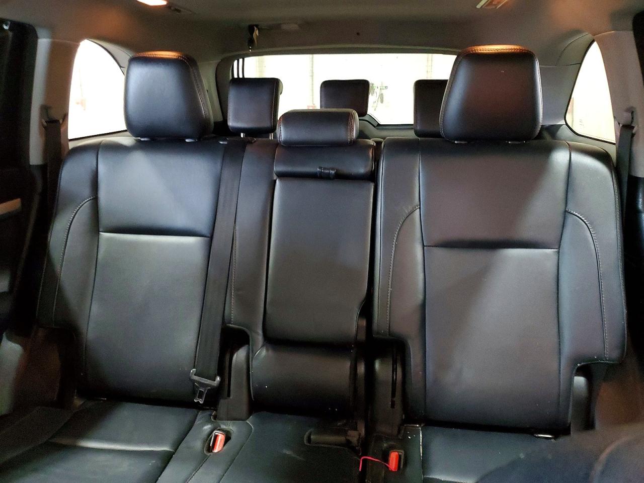 2018 TOYOTA HIGHLANDER XLE photo 19