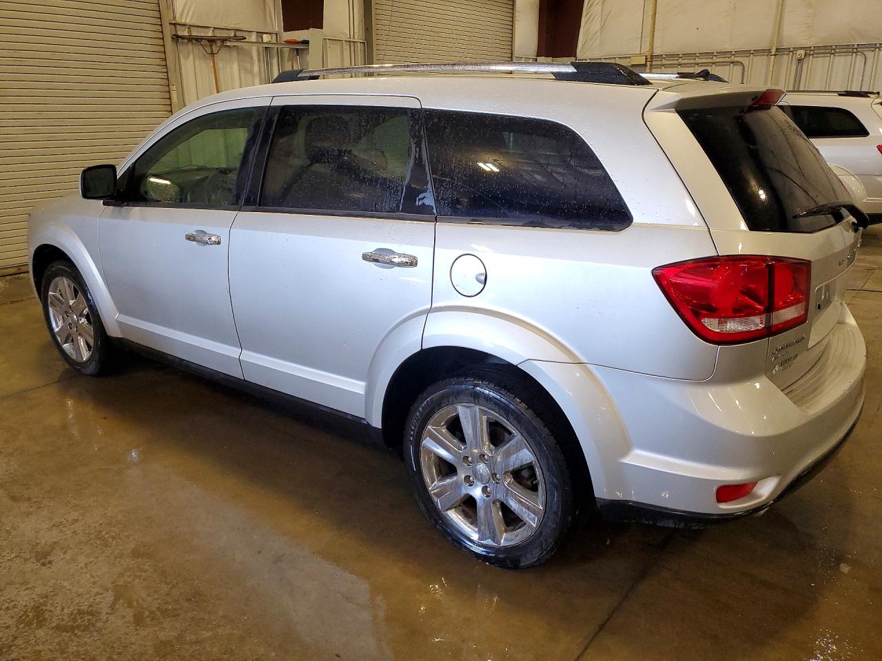 2012 DODGE JOURNEY CREW photo 4
