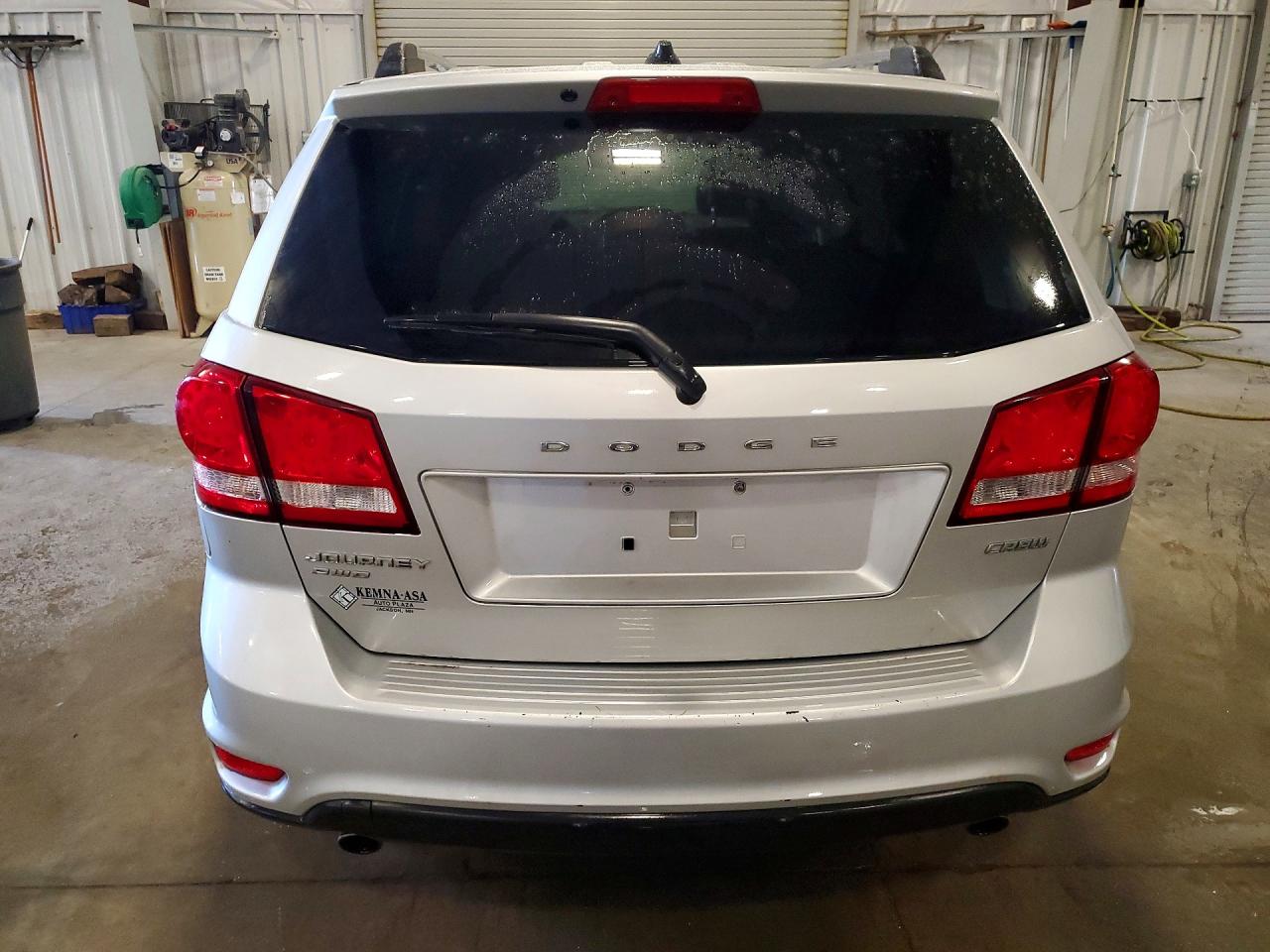 2012 DODGE JOURNEY CREW photo 16