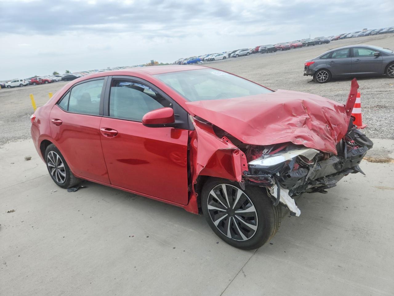 2016 TOYOTA COROLLA LE photo 10