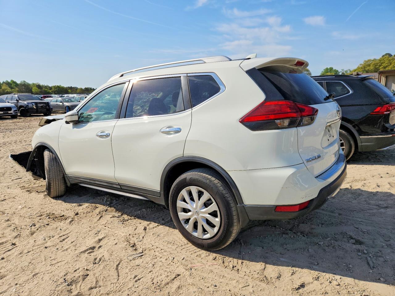 2017 NISSAN ROGUE S photo 4