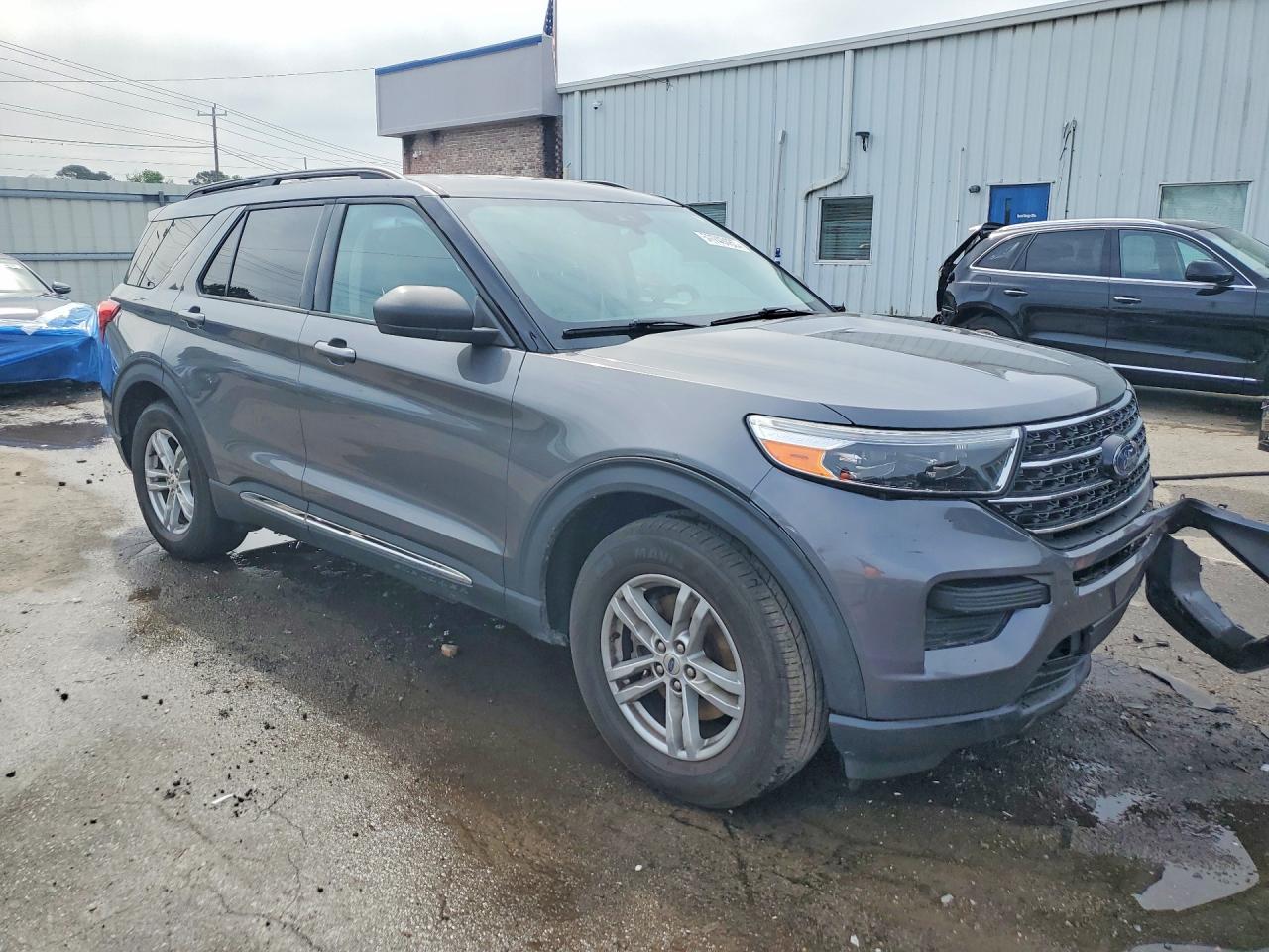 2021 FORD EXPLORER XLT photo 7